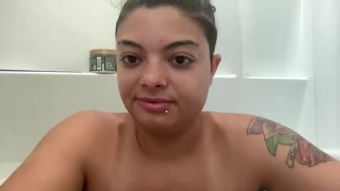 Snapshot of kalinature chatting on January 7, 2026, 10:12 pm kalinature online show from January 7, 2026, 10:12 pm