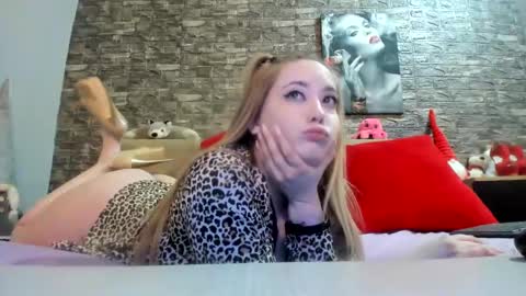 Snapshot of kalindahot chatting on February 16, 2025, 10:10 pm kalindahot online show from February 16, 2025, 10:10 pm