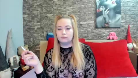 Snapshot of kalindahot chatting on October 5, 2025, 6:17 pm kalindahot online show from October 5, 2025, 6:17 pm