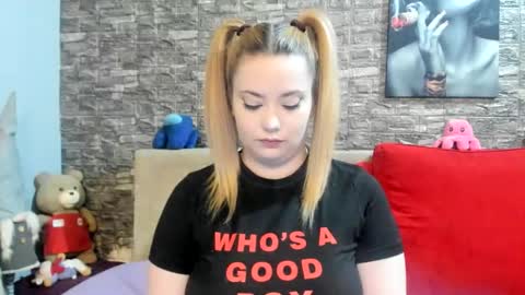 Snapshot of kalindahot chatting on October 25, 2025, 6:13 pm kalindahot online show from October 25, 2025, 6:13 pm