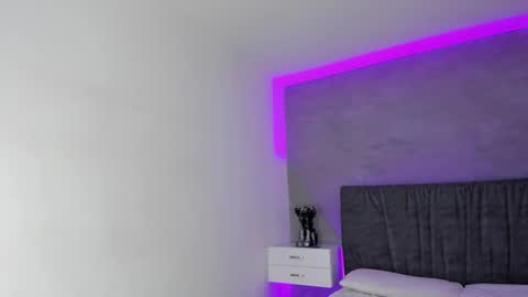 Carolina   online show from December 12, 2024, 7:26 pm