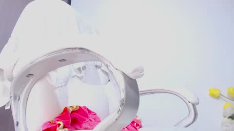 Hannah online show from September 15, 2025, 1:55 pm