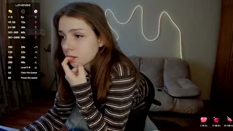 Snapshot of kami_mur chatting on February 21, 2025, 11:01 am Kami mur online show from February 21, 2025, 11:01 am