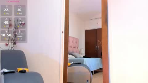 Snapshot of kamila_arias chatting on April 28, 2026, 1:05 pm online show from April 28, 2026, 1:05 pm
