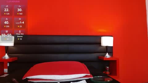 Kami online show from November 11, 2025, 7:58 pm