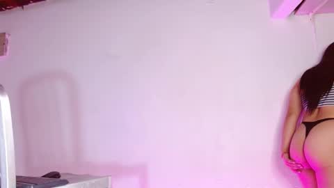 Snapshot of kamila_ruiz chatting on March 5, 2025, 7:17 pm kamila_ruiz online show from March 5, 2025, 7:17 pm
