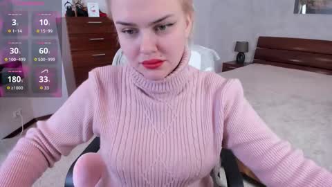 Camila online show from February 10, 2026, 7:12 am