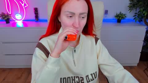 kamilahot25 online show from January 26, 2025, 11:28 am