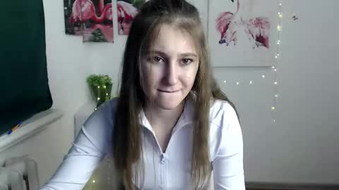 kamilla_love_ online show from October 2, 2025, 12:12 pm