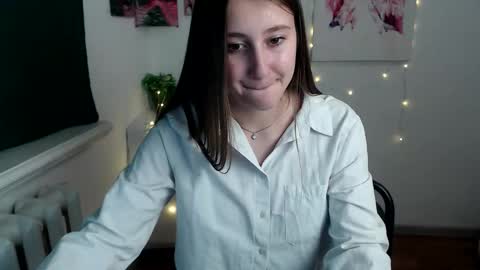 kamilla_love_ online show from October 26, 2025, 1:50 pm