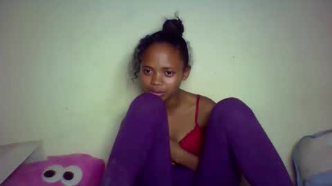 kamillah69 online show from February 11, 2026, 8:03 pm