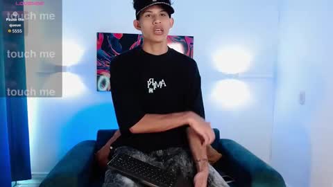 Kami online show from February 18, 2026, 6:26 pm