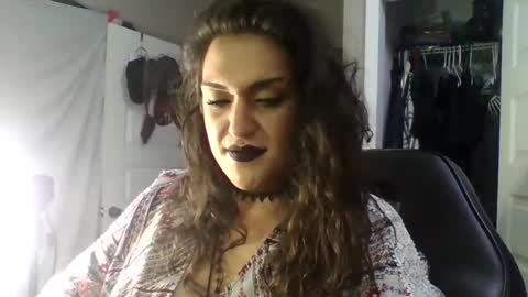 kandirain online show from October 22, 2025, 7:52 am