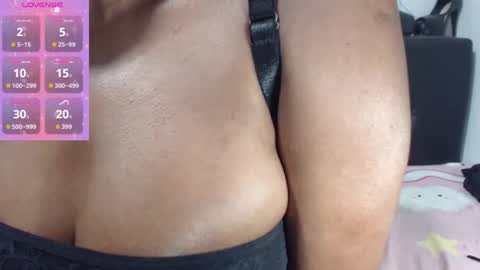 Paola online show from April 18, 2026, 11:38 pm