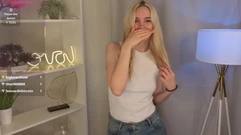 Alice online show from September 27, 2025, 3:44 am