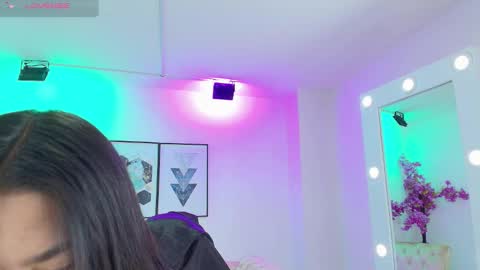 Kaori online show from September 13, 2025, 12:16 pm