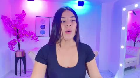 Kaori online show from October 18, 2025, 12:28 pm