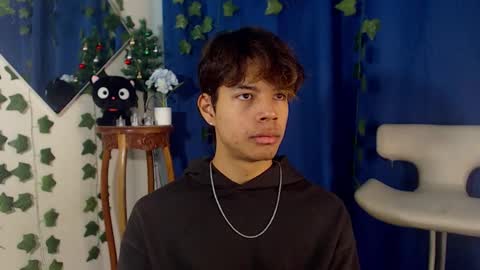 Kaori Matsui online show from December 4, 2025, 2:15 pm