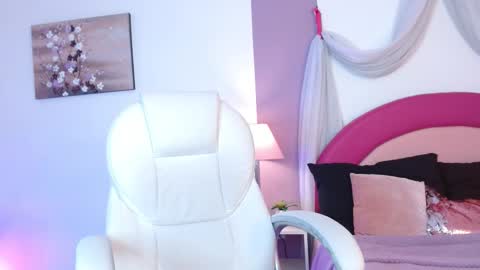 kaoryy_1 online show from March 13, 2026, 11:50 am