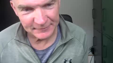 Robbie online show from September 30, 2025, 3:06 pm