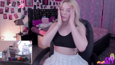 Lera online show from December 3, 2024, 9:01 pm