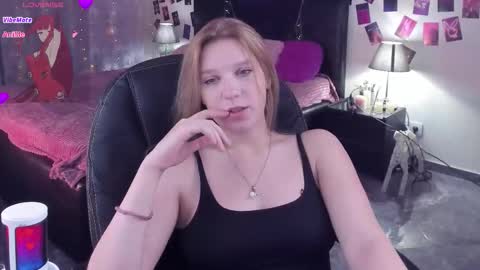 Lera online show from October 4, 2025, 9:46 pm