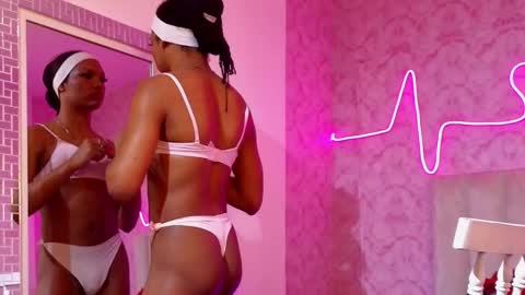 Kardy  online show from November 19, 2025, 12:16 pm