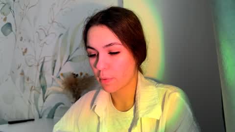 kareentrueax online show from October 18, 2025, 10:05 am