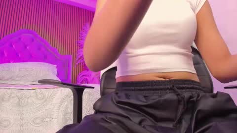 Karely online show from February 8, 2026, 1:25 pm