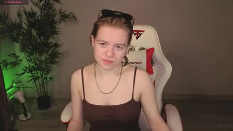 karen_mist online show from June 2, 2026, 1:18 am