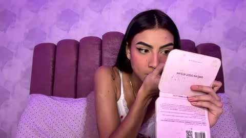 Snapshot of karen_roxe chatting on May 11, 2026, 9:56 pm karen_roxe online show from May 11, 2026, 9:56 pm