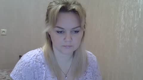 karennelsonx online show from January 29, 2025, 4:52 pm