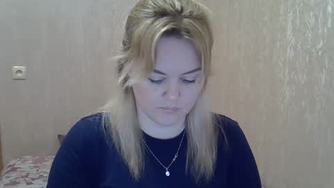 karennelsonx online show from February 4, 2025, 6:06 pm