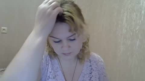 karennelsonx online show from February 25, 2025, 3:27 pm