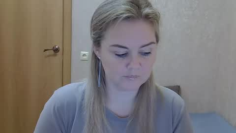 karennelsonx online show from November 1, 2025, 1:57 pm