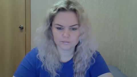 karennelsonx online show from February 5, 2026, 8:41 am