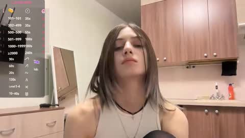 May online show from November 15, 2025, 1:18 pm