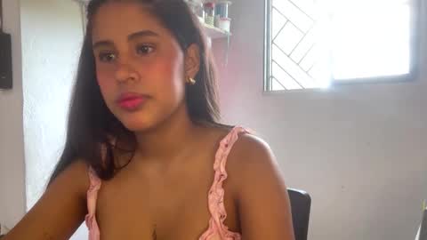 kariina candy and fox online show from June 3, 2026, 8:47 pm