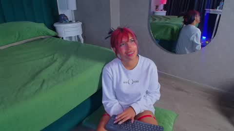 Karina online show from February 5, 2025, 6:13 am