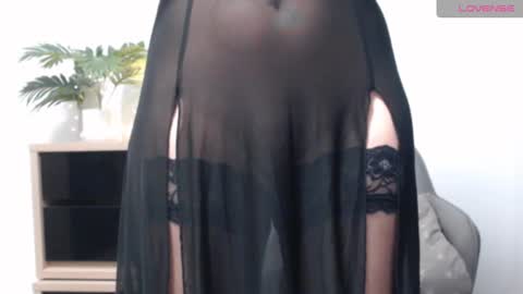 Snapshot of karin_lover chatting on January 23, 2025, 6:28 am You can call me K online show from January 23, 2025, 6:28 am