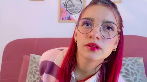 Snapshot of karina2smith chatting on May 10, 2026, 12:21 pm karina online show from May 10, 2026, 12:21 pm