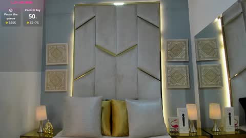 karinaacox online show from June 21, 2026, 8:50 am