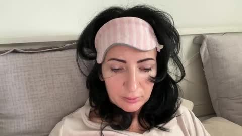 Karina online show from February 16, 2025, 1:27 pm