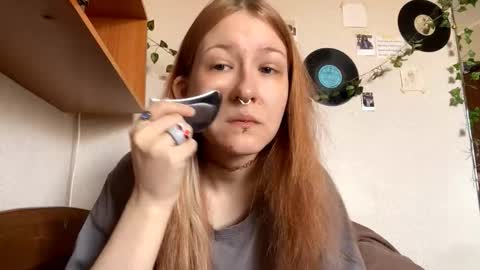 Karina online show from March 20, 2026, 7:24 am