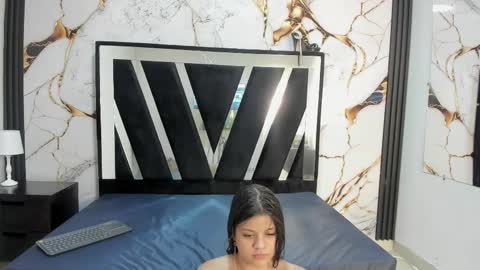 KarinaSimonz online show from October 22, 2025, 7:46 pm