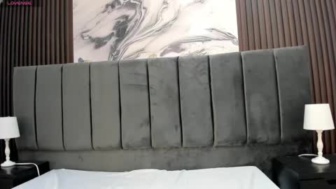 KarinaSimonz online show from April 18, 2026, 7:51 pm