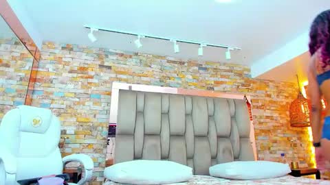  Karla  online show from January 29, 2025, 8:04 pm