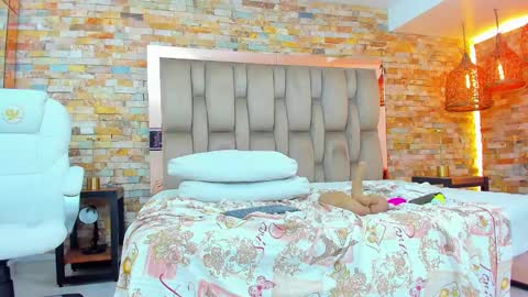  Karla  online show from February 6, 2025, 3:06 am