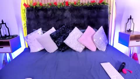 Karla Gonzaless online show from March 4, 2025, 6:39 pm