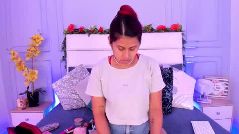 Karla Gonzaless online show from March 10, 2025, 7:07 pm